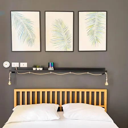 San Lazzaro 1 Tirabora Short Rent