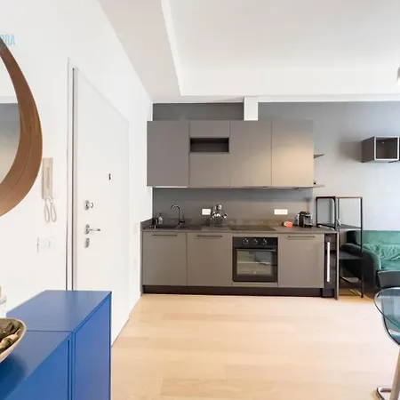 San Lazzaro 1 Tirabora Short Rent Apartmán *