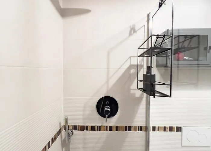 San Lazzaro 1 Tirabora Short Rent Trieste